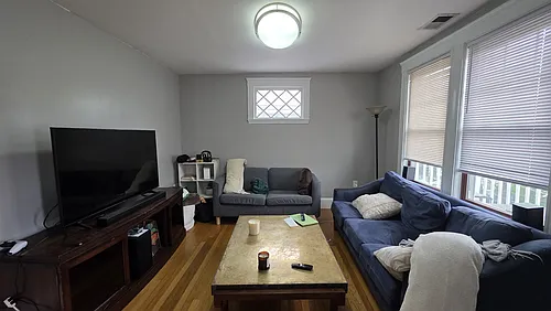 138 Nonantum St Photo 1