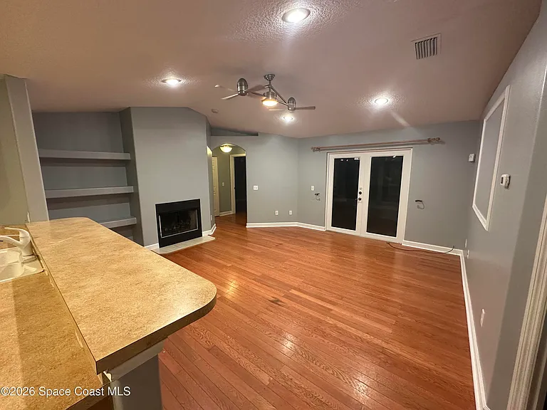 8075 104th Ave — Photo 5