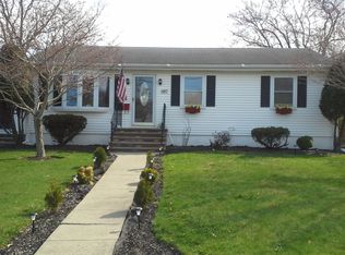 897 Langley St, Fall River, MA 02720