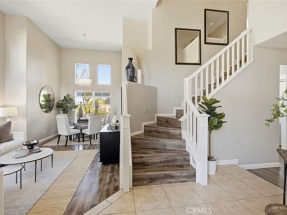 4th image of 33 Coppercrest