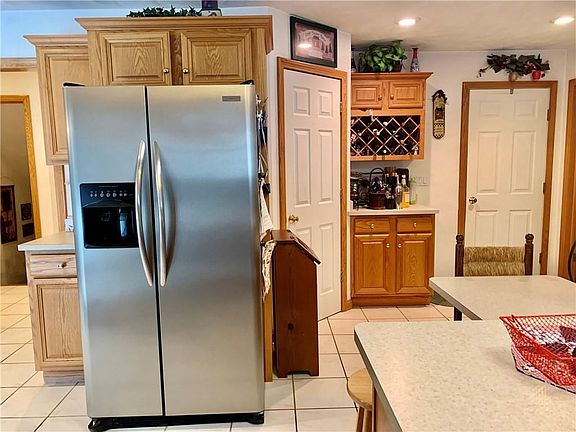 4th image of 6040 Courtland Dr
