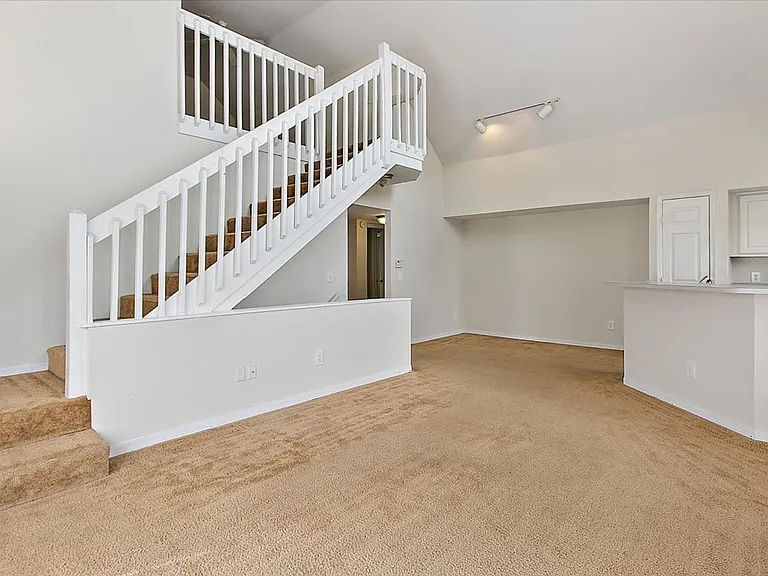 13703 Richmond Park Dr N #1706 — Photo 5