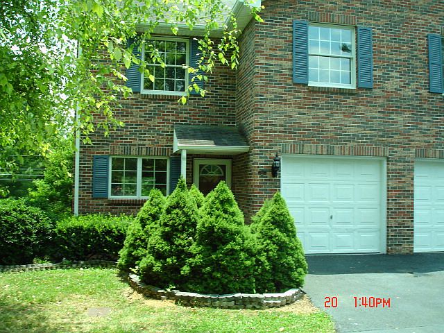 1st image of 662 Thompson Dr