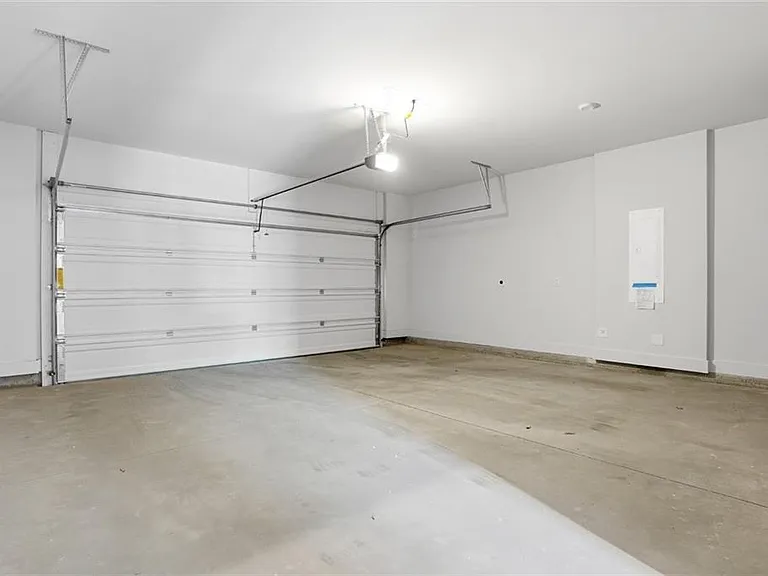 2597 Mackintosh Ct NW — Photo 35
