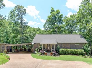 6457 Dufour Dr, Meridian, MS 39301