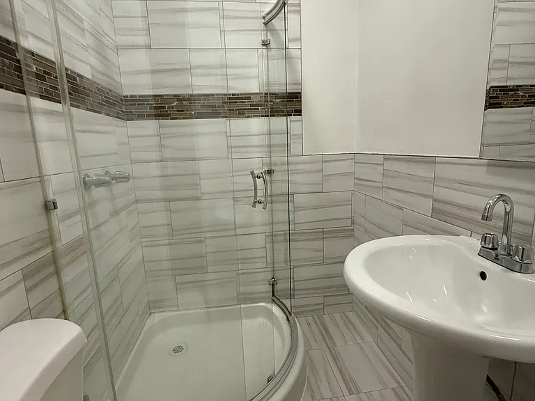 504 S Bonnie Brae St #229 — Photo 5