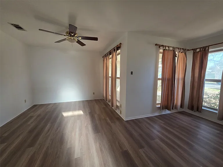 10909 Hillside Oak Ln — Photo 11