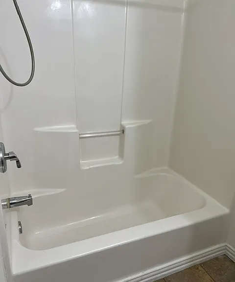 7409 Marsland Ln — Photo 10