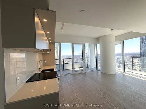 448 Burnhamthorpe Rd W Photo 1