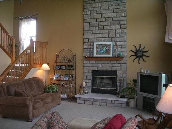2nd image of 258 Park Trails Dr