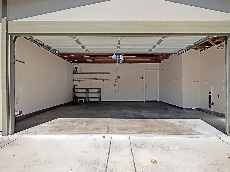 709 Arnold St — Photo 25