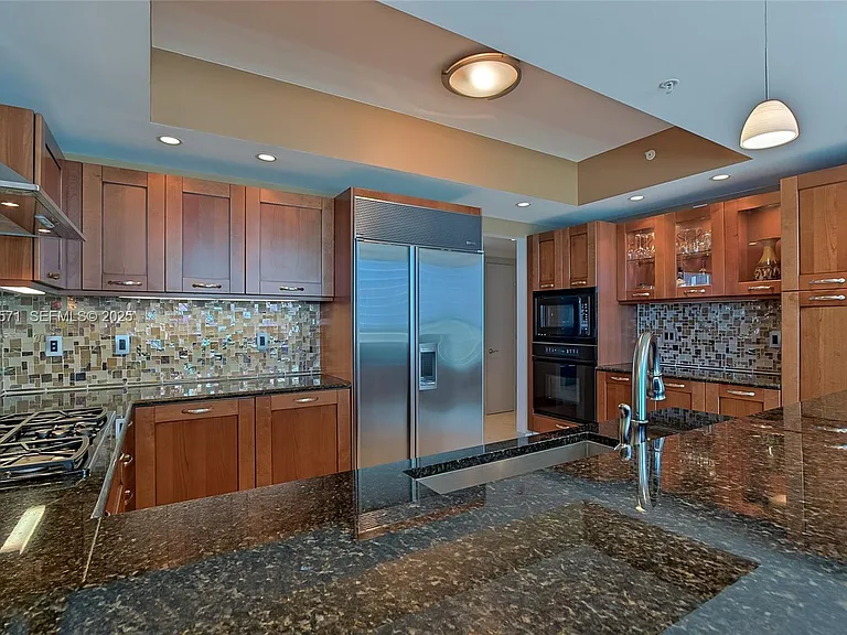 3535 S Ocean Dr #2102 — Photo 8