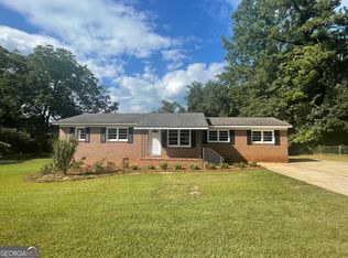 109 Alton Dr, Lagrange, GA 30241
