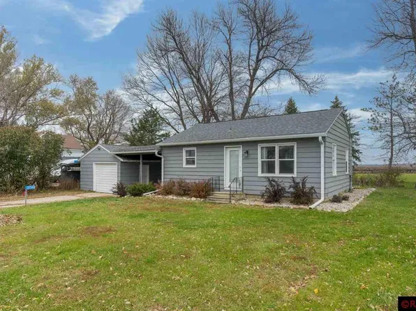 37544 County Road 15 St, Saint Peter, MN 56082