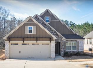 647 Deer Run Rd, Auburn, AL 36832
