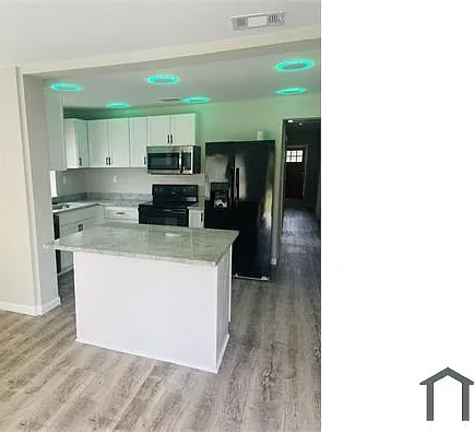 3453 Habersham Ave — Photo 1