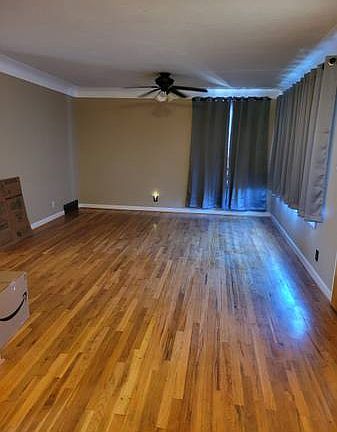 4th image of 208 Horrocks Dr