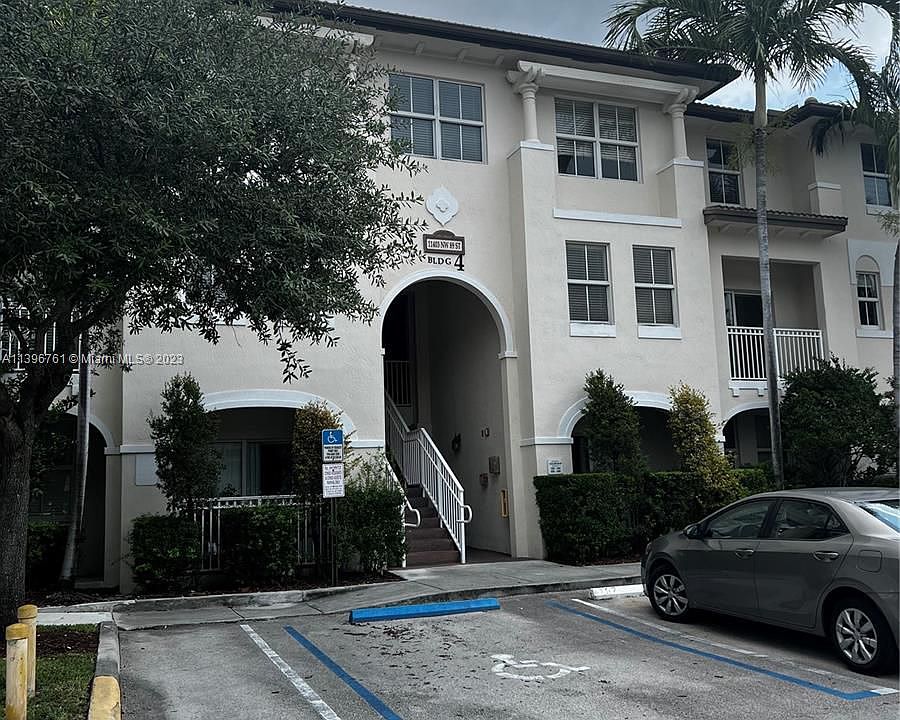 1st image of 11403 NW 89th St APT 207