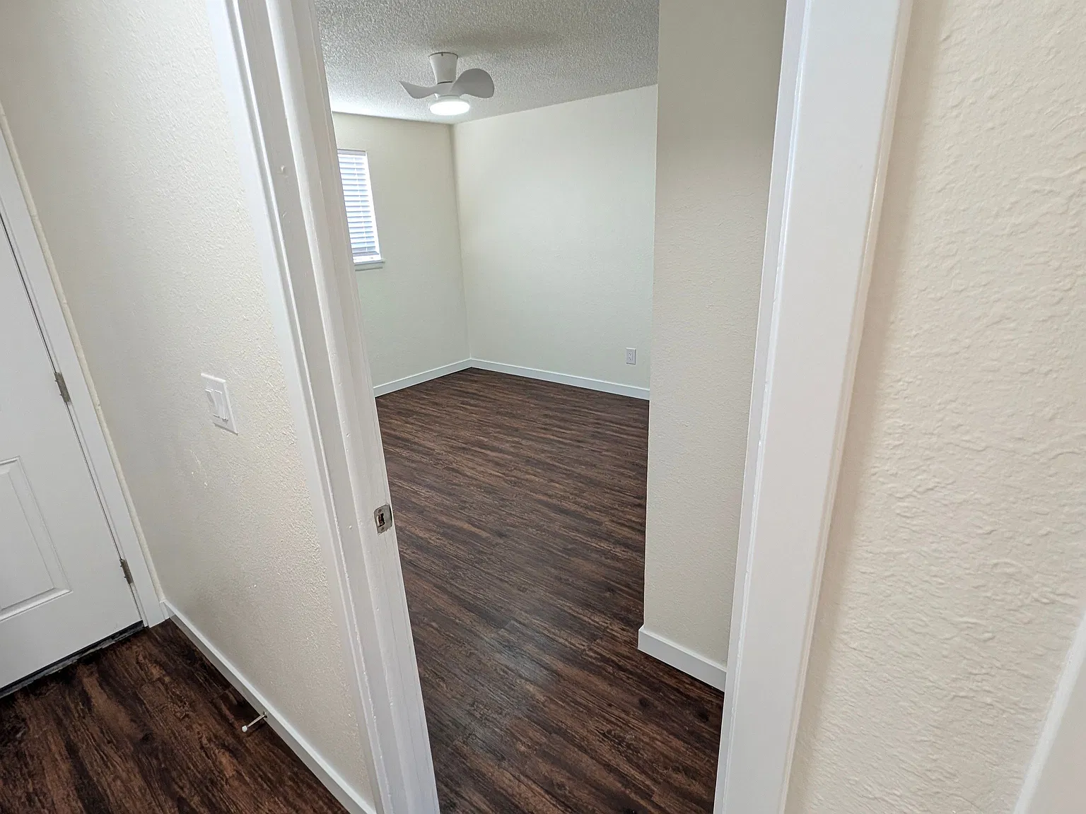 Just Renovated 2Bedroom Apartment in Boise Bench All New Appliances & Easy Freeway Access! — Photo 2