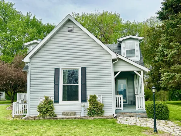 16082 N 350 E, Hope, IN 47246