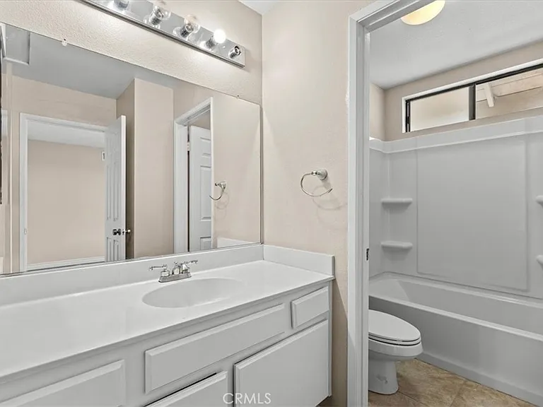 2621 Plaza Del Amo #504 — Photo 12