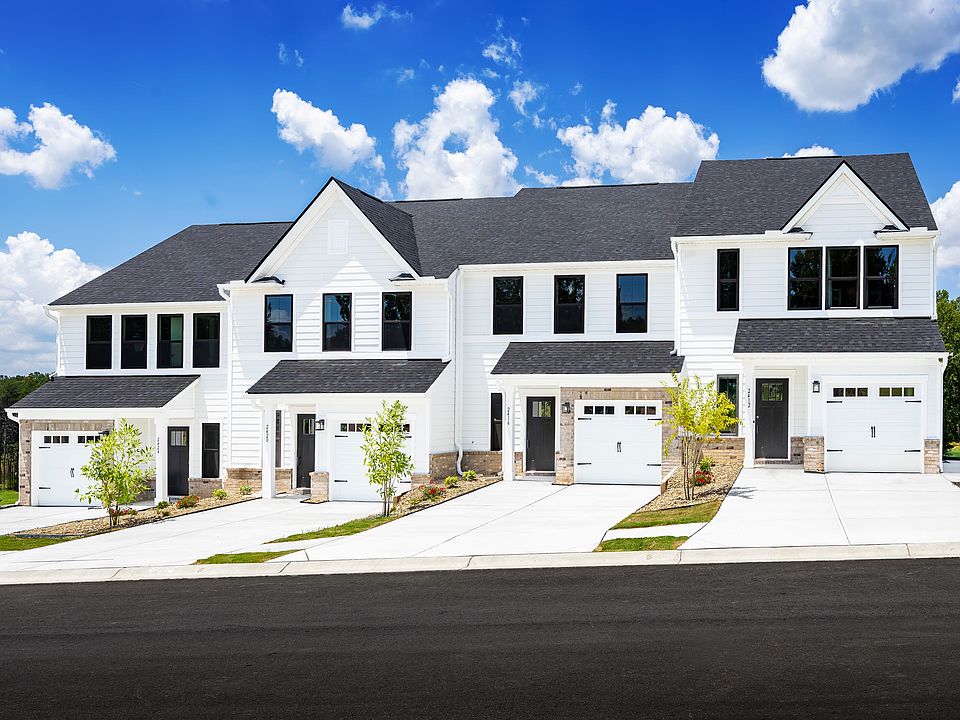 Schedule your visit to Laurel Fields and discover pricing, incentives, and more.