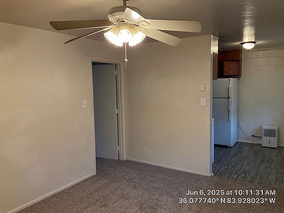 3rd image of 3900 Seeber Dr NE #3900S-5