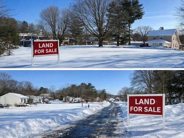 15 Barbara St, Lowell, MA 01854