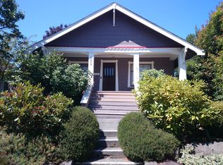 3809 42nd Ave SW, Seattle, WA 98116