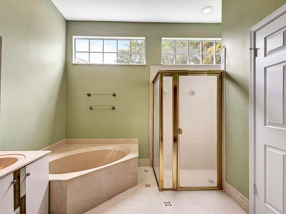 1st image of 1124 Wild Cherry Lane