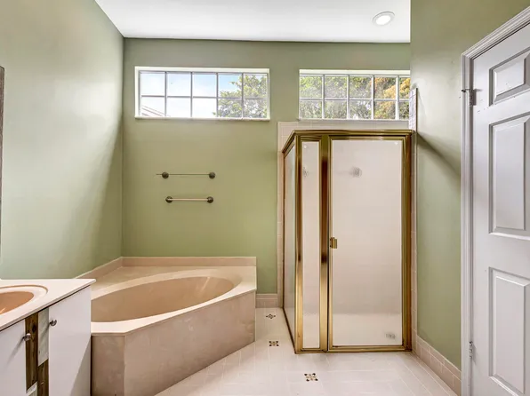 1124 Wild Cherry Lane, Wellington, FL 33414