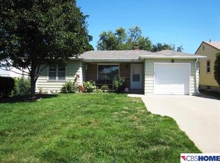 1915 S 47th St, Omaha, NE 68106