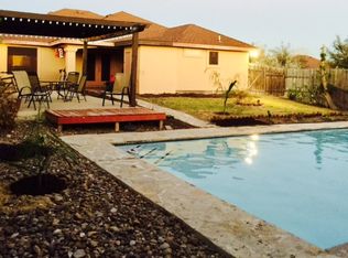94-1051 Kuhaulua St, Waipahu, HI 96797