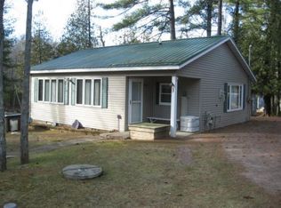 13427 Crescent Dr, Suring, WI 54174