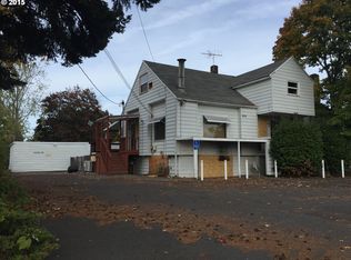 18531 E Burnside St, Portland, OR 97233