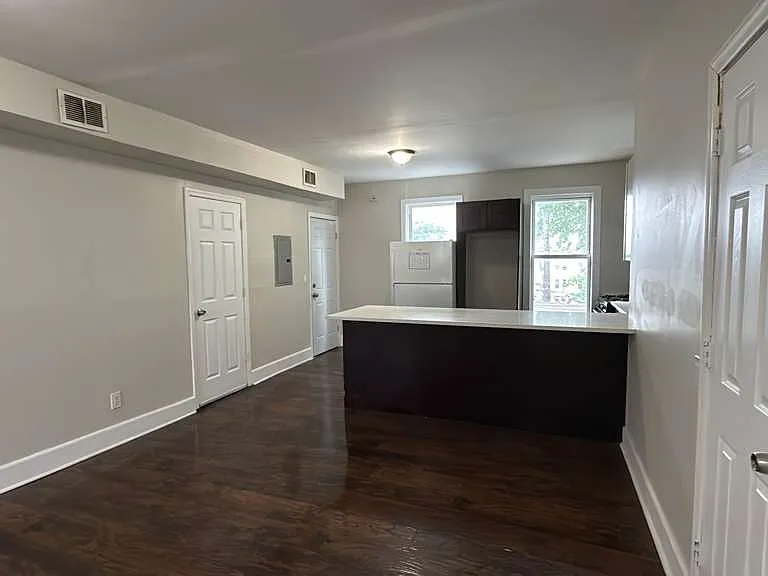 234-236 Renner Ave #3 — Photo 7