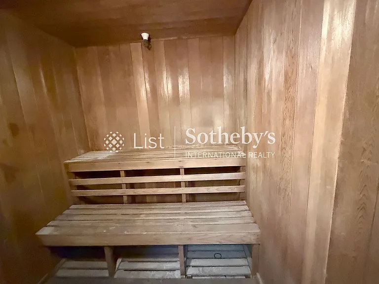 2499 Kapiolani Blvd #2703 — Photo 24