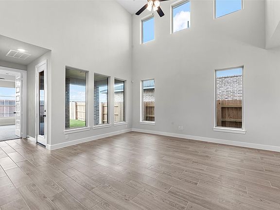 4th image of 26719 Stardust Meadow Ct