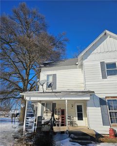 301 E Jefferson St, Toledo, IL, 62468