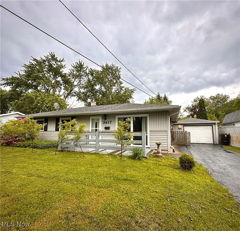3417 Tanya Ave NW photo 1