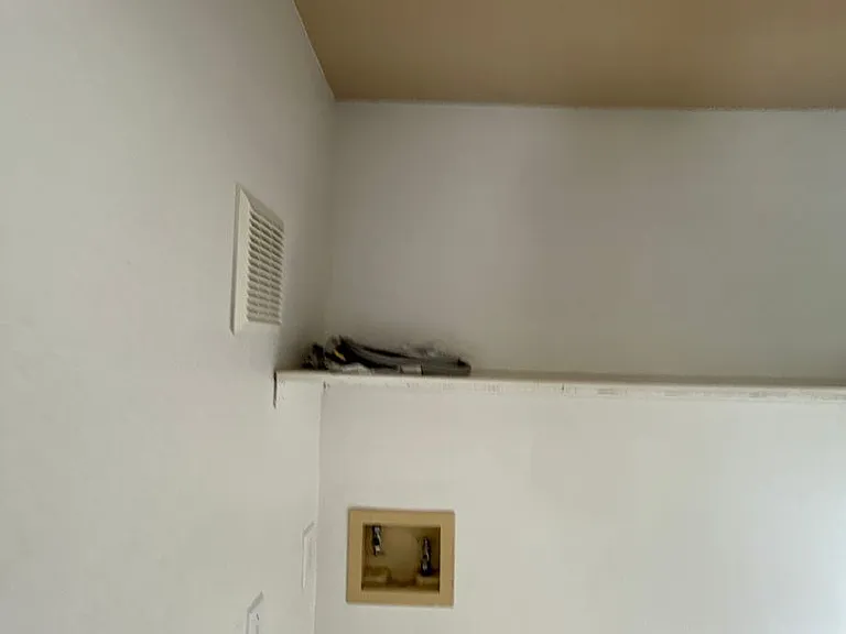 365 NE Loper Ave #1-3 — Photo 8