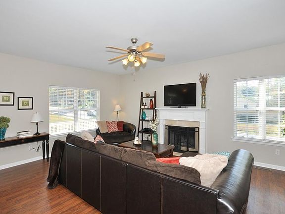 2nd image of 3703 Mill Lake Dr