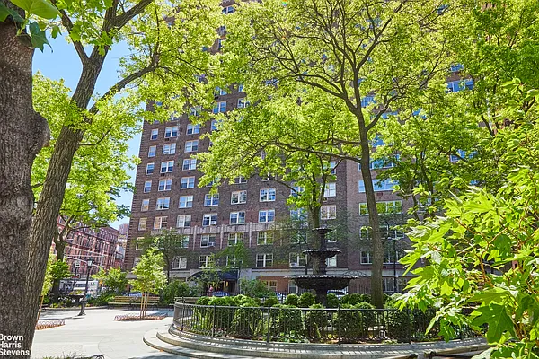 Rented by Brown Harris Stevens | media 11