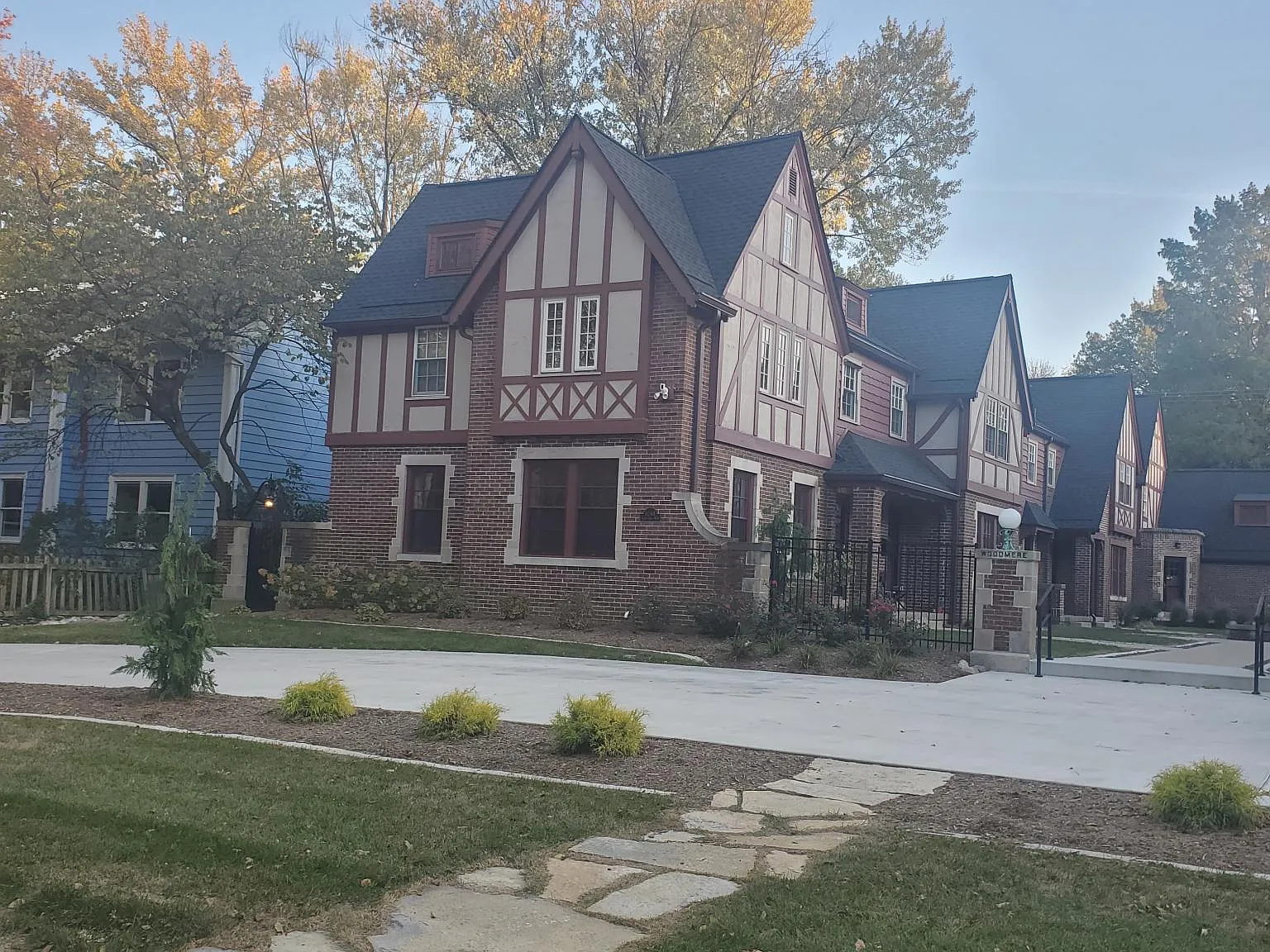 3 bed, 1800 sqft, $2,100 — Photo 4