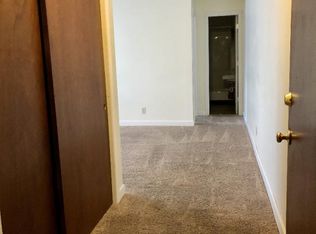 2007 W 1st St, Ankeny, IA 50023