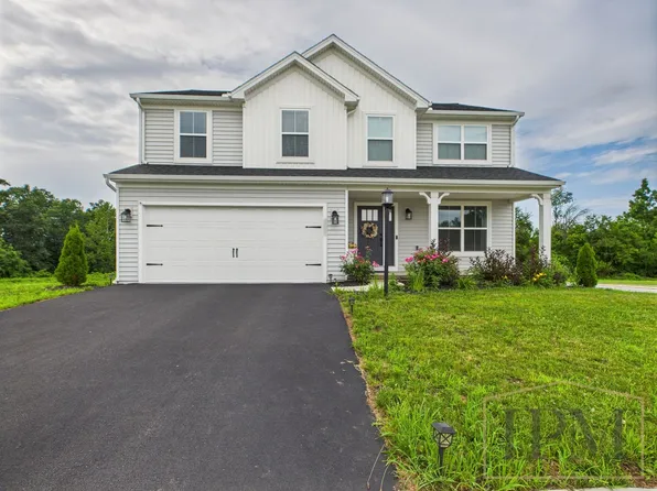 3655 Winter Dr, Dover, PA 17315