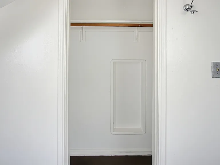 8330 Flight Ave — Photo 4