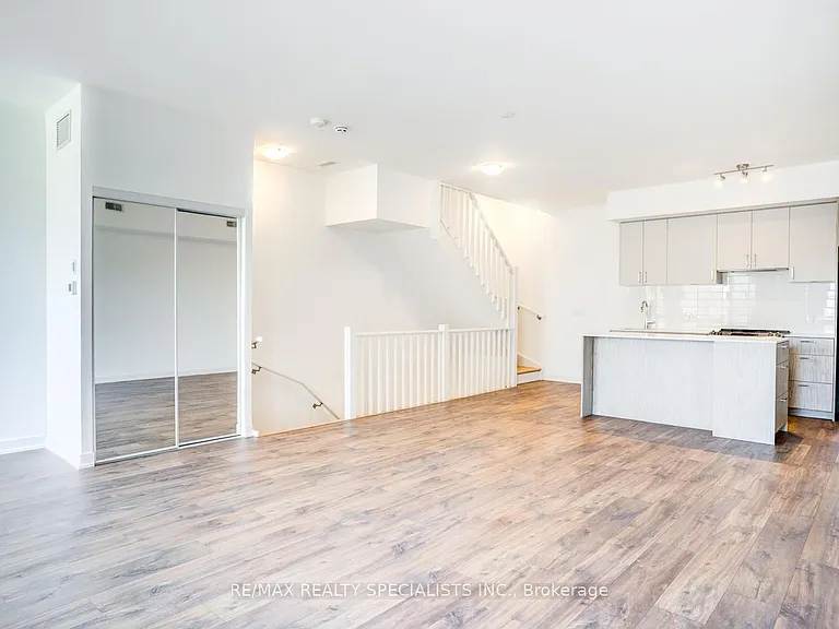 35 Birchcliff Ave #50 — Photo 10
