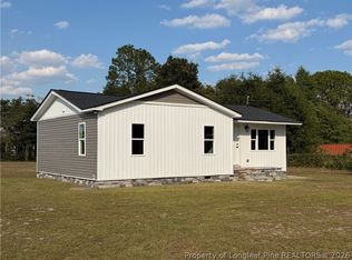 3526 Infantry Rd, Hope Mills, NC 28348