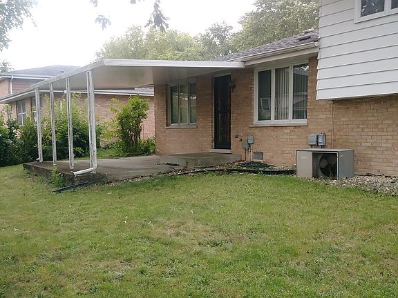 3rd image of 243 S Champlain Ave